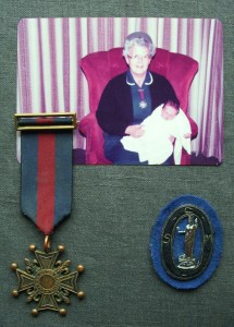 JUDY PEMBERTON. 1934 - 2012 S.R.N. MEDAL & S.C.M. HAT BADGES
