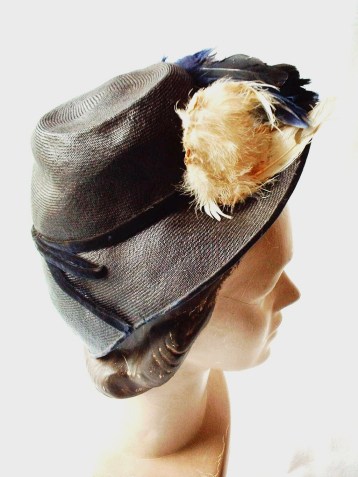 Fanny Berger. Paris  straw hat, around 1940.   SEE NOTES ON FILE